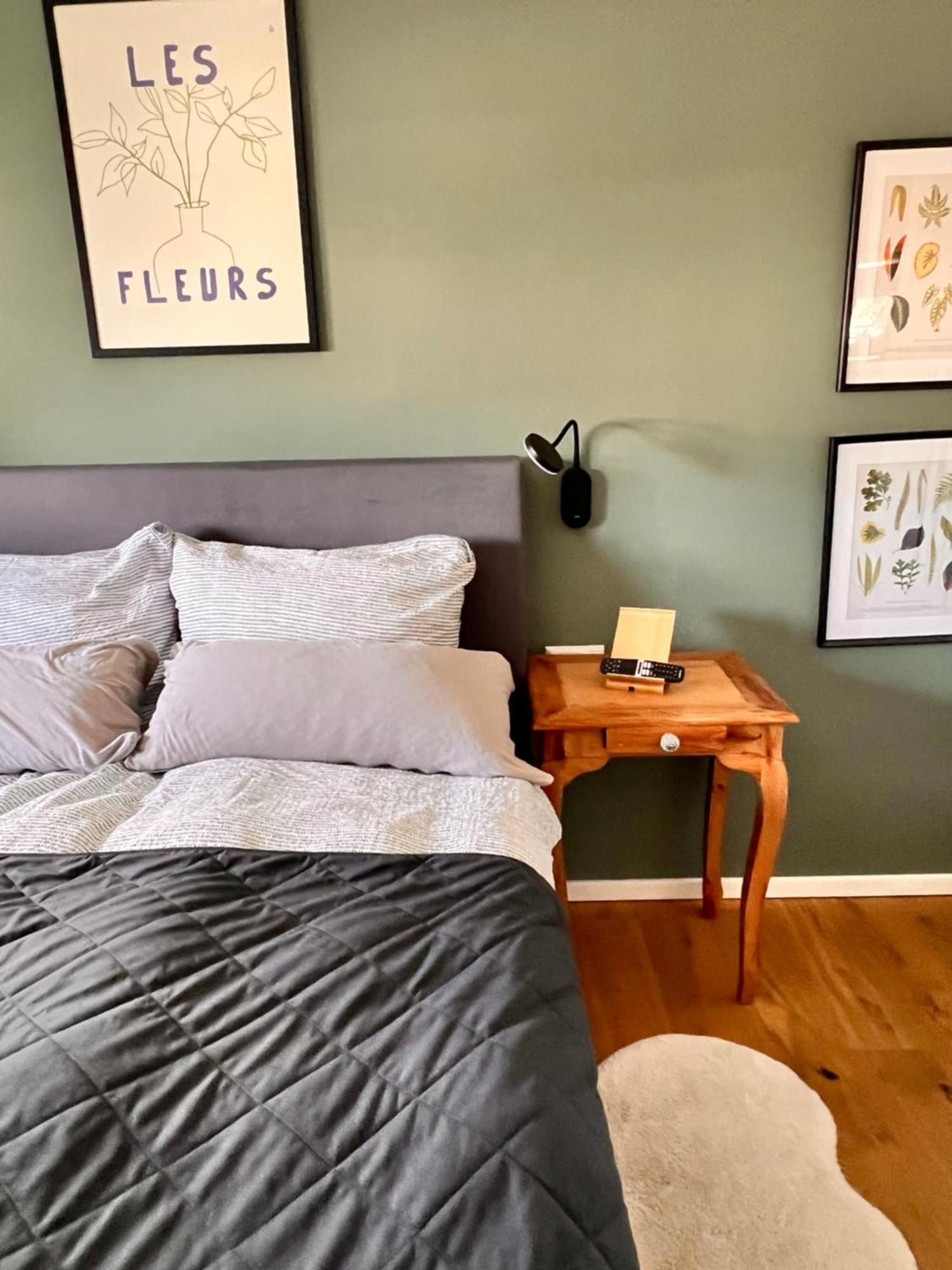 Beehome Euskirchen Dış mekan fotoğraf