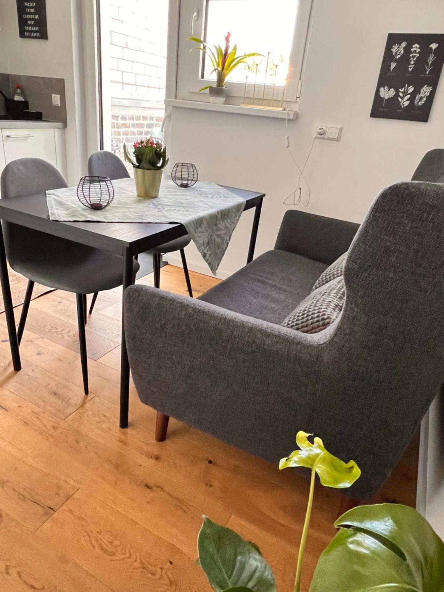 Beehome Euskirchen Dış mekan fotoğraf