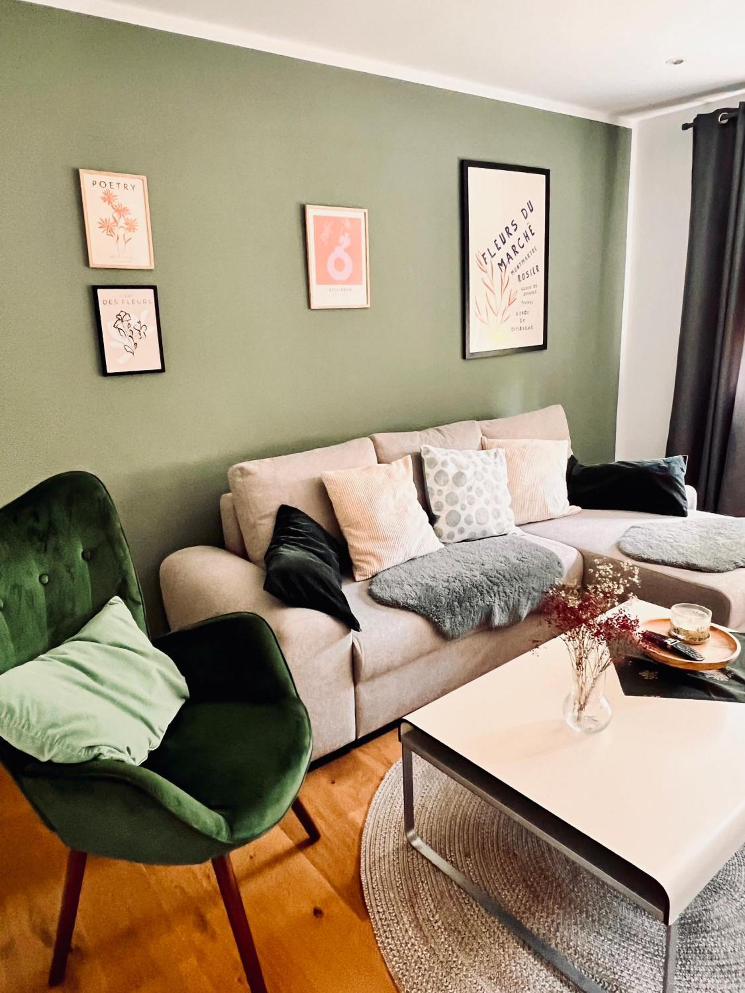 Beehome Euskirchen Dış mekan fotoğraf